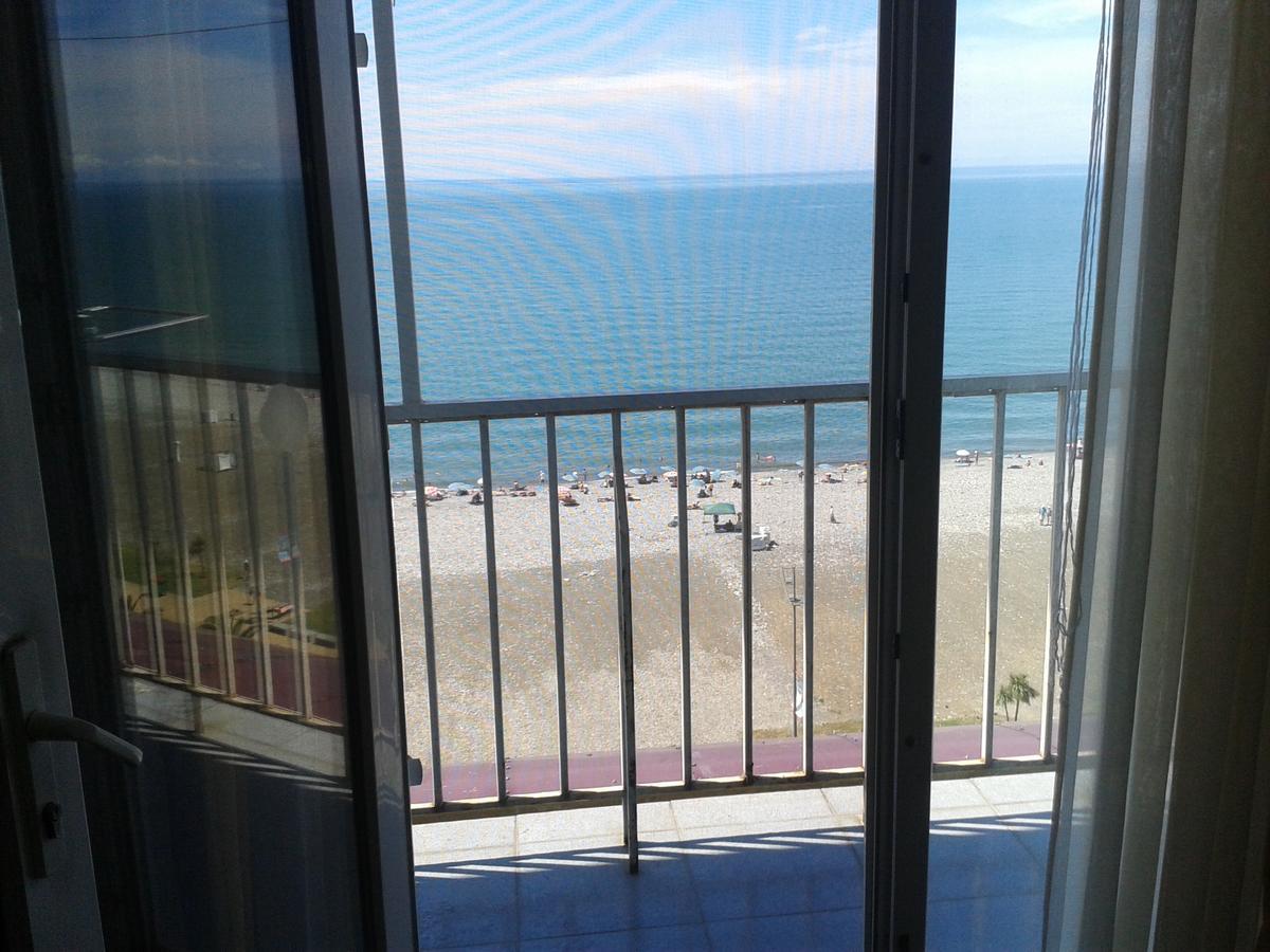 Beautiful House By The Sea Apartman Batumi Kültér fotó